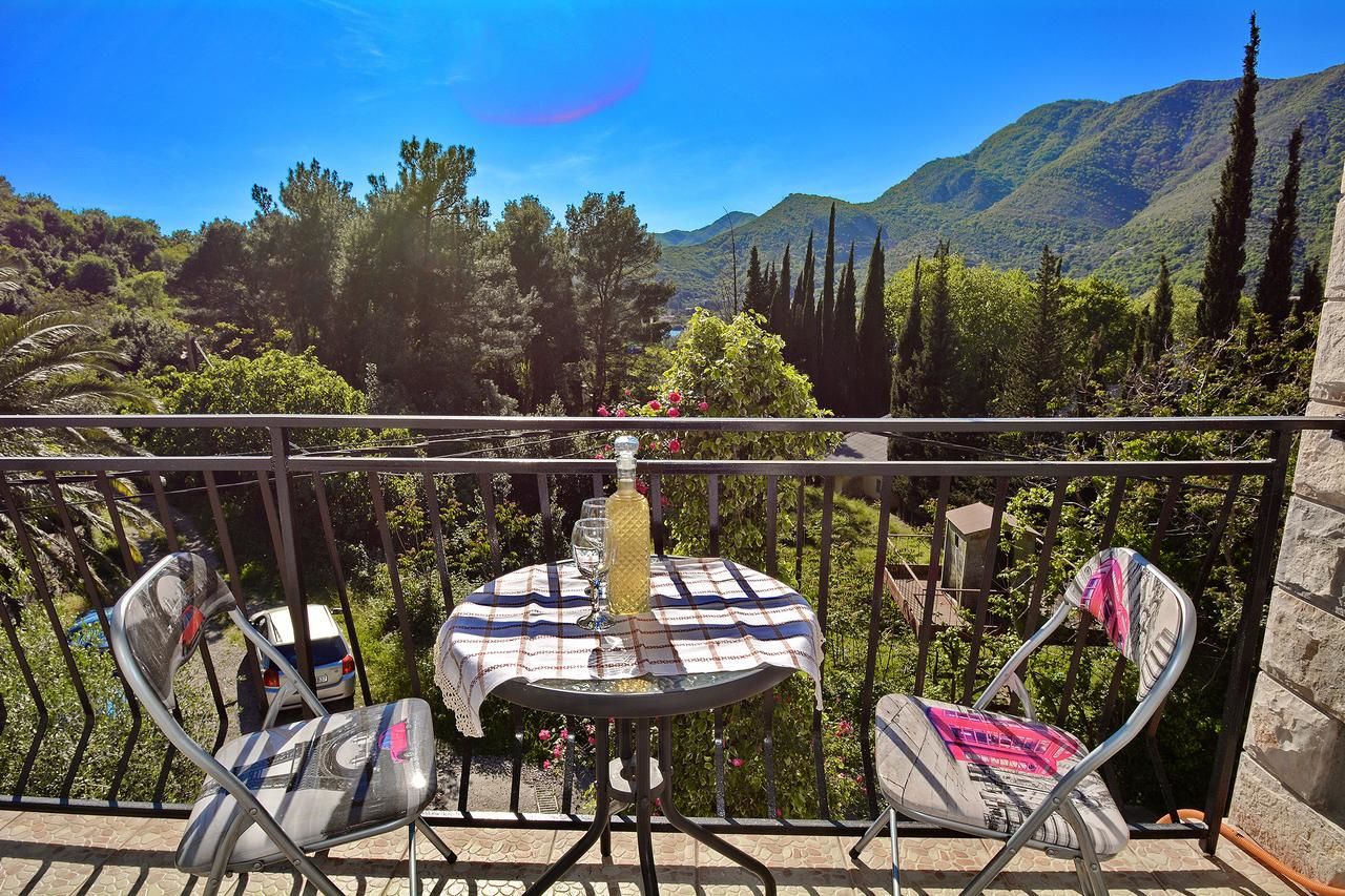 Апартаменты Apartments Dinko Zifra Тиват-36