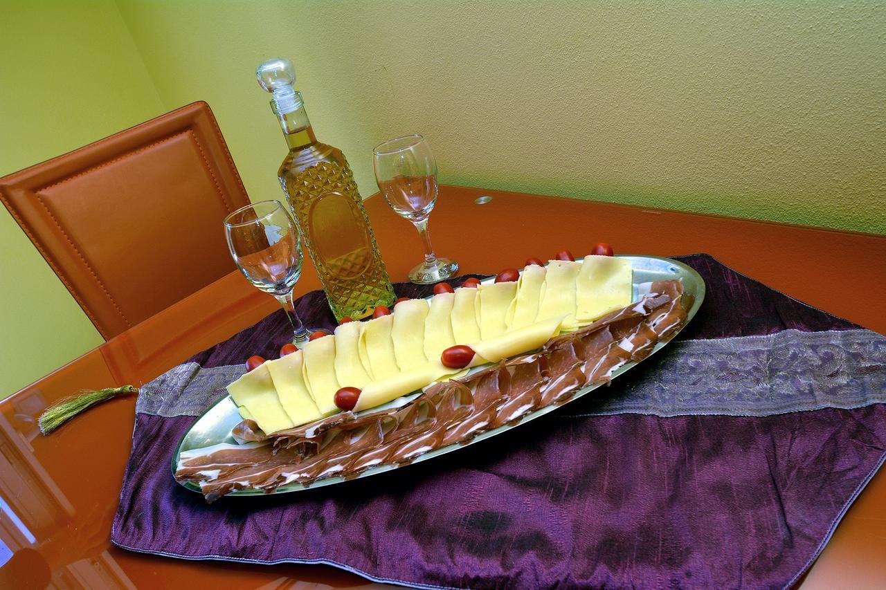 Апартаменты Apartments Dinko Zifra Тиват-38