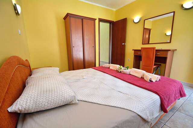 Апартаменты Apartments Dinko Zifra Тиват-27