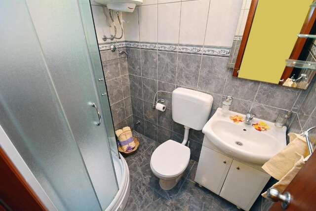 Апартаменты Apartments Dinko Zifra Тиват-54